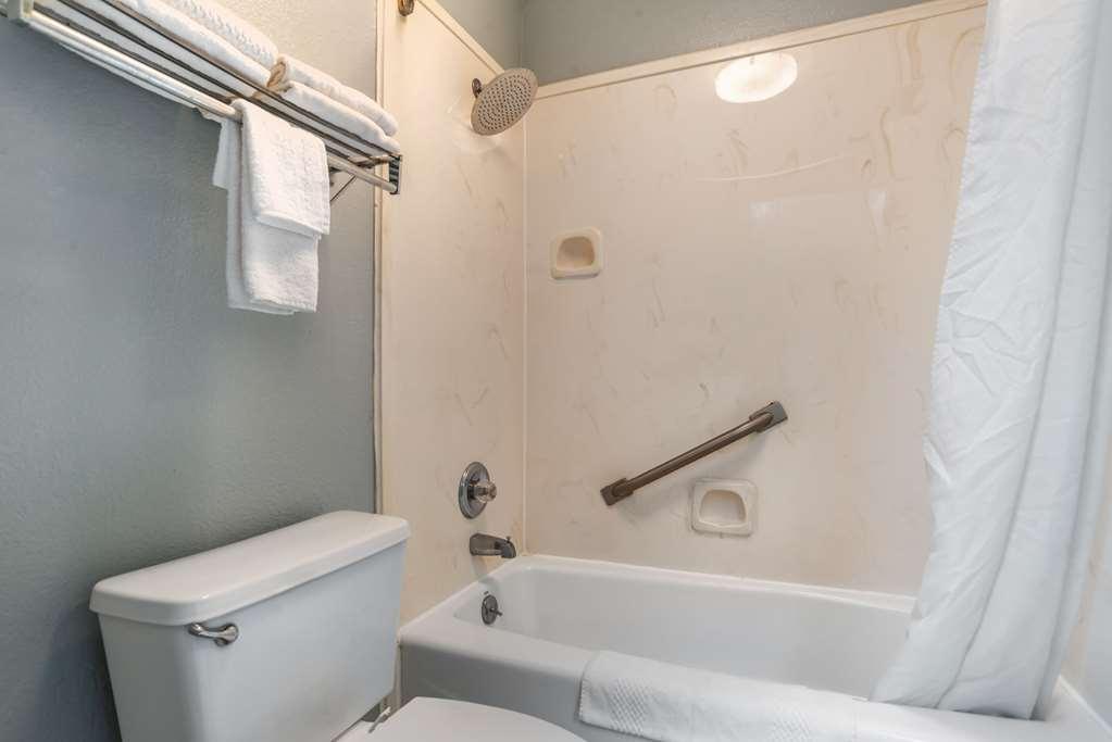 Econo Lodge Inn & Suites Philadelphia Oda fotoğraf