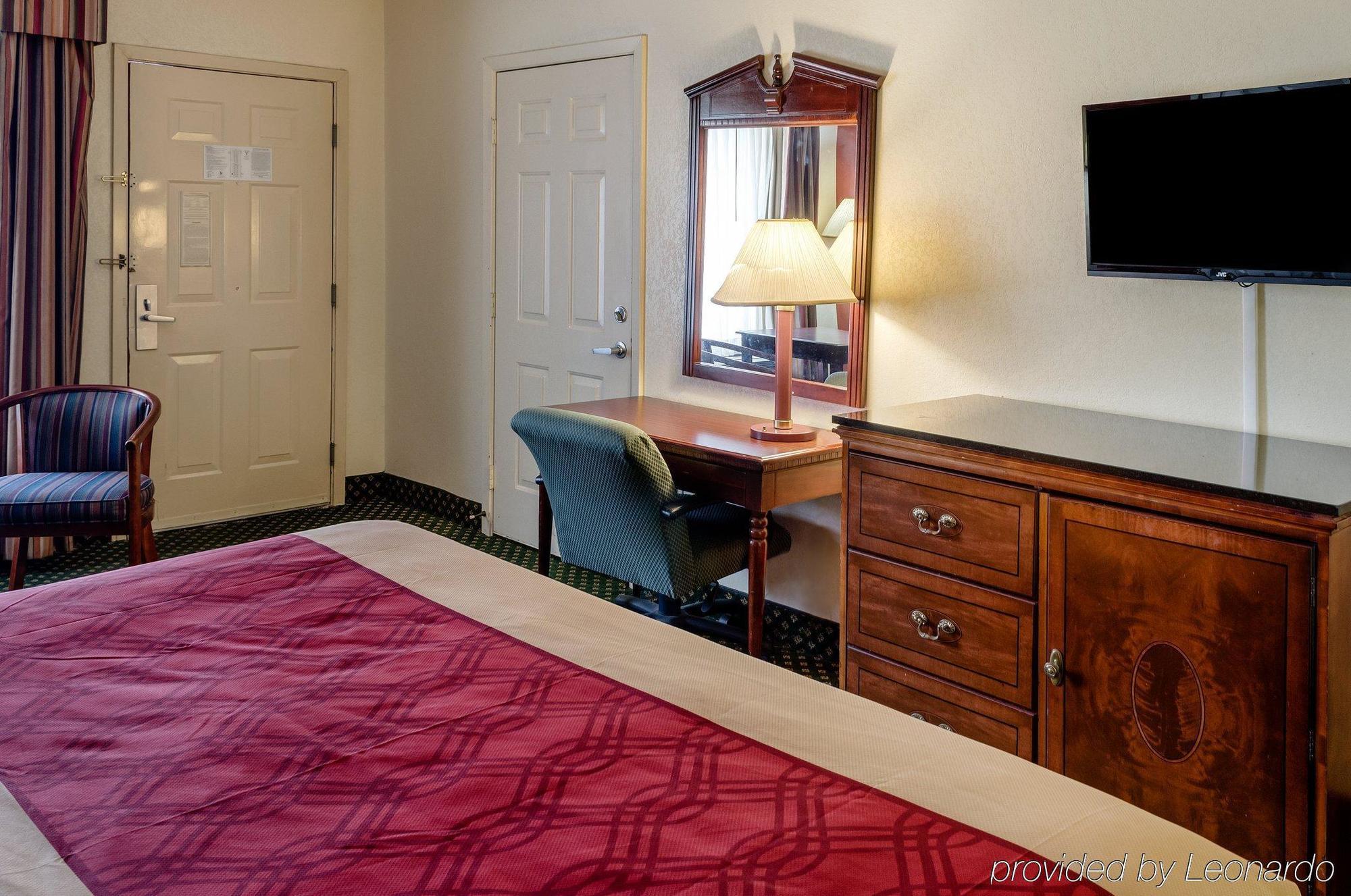 Econo Lodge Inn & Suites Philadelphia Dış mekan fotoğraf