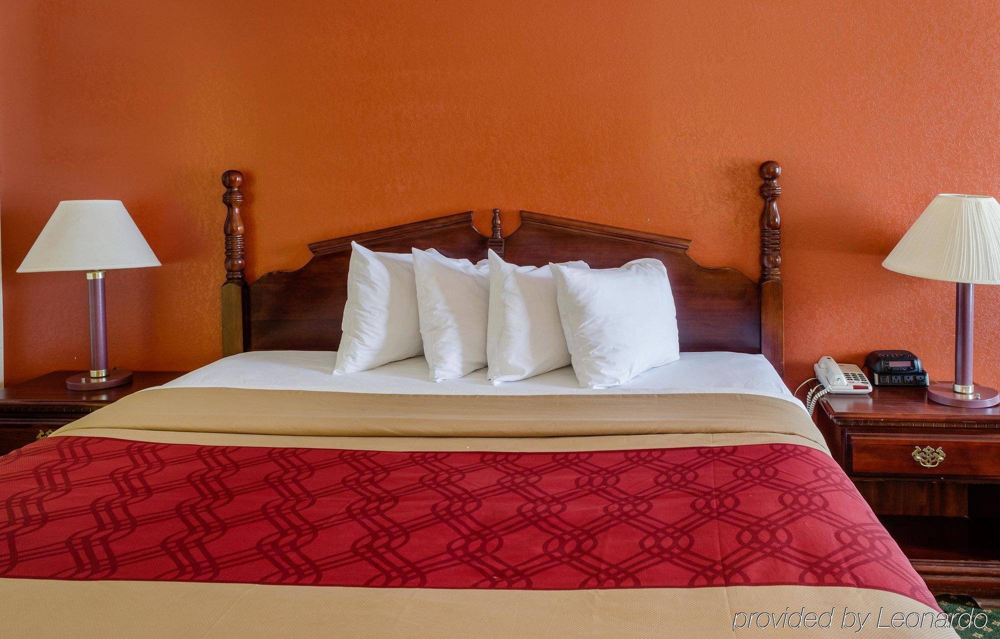 Econo Lodge Inn & Suites Philadelphia Dış mekan fotoğraf