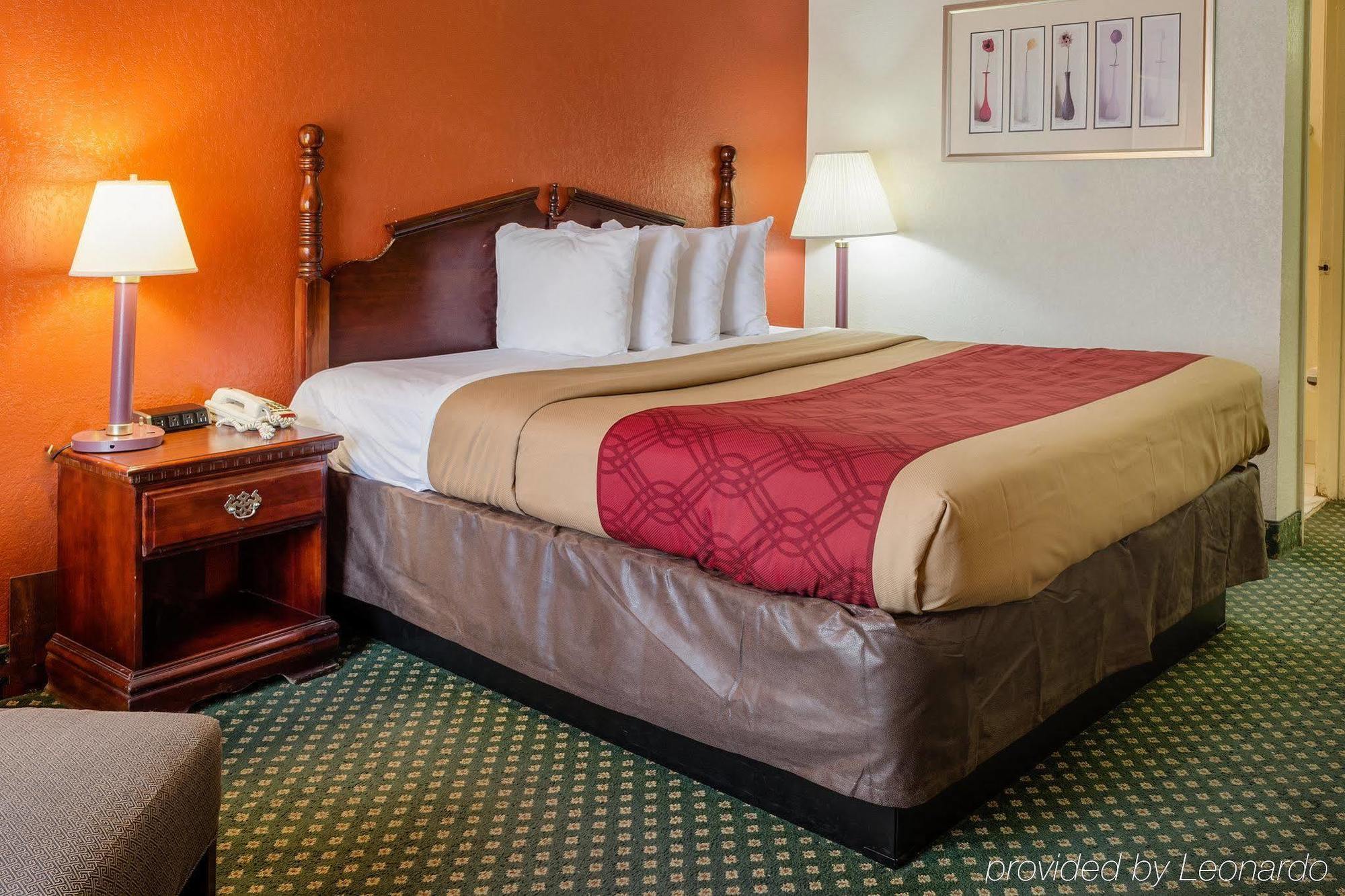 Econo Lodge Inn & Suites Philadelphia Dış mekan fotoğraf