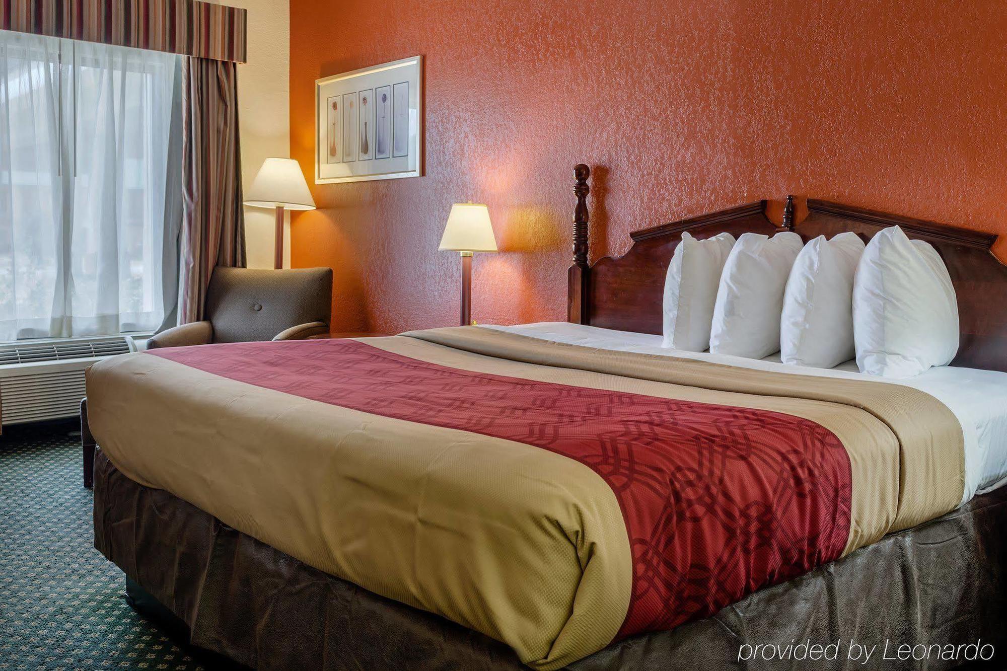 Econo Lodge Inn & Suites Philadelphia Dış mekan fotoğraf